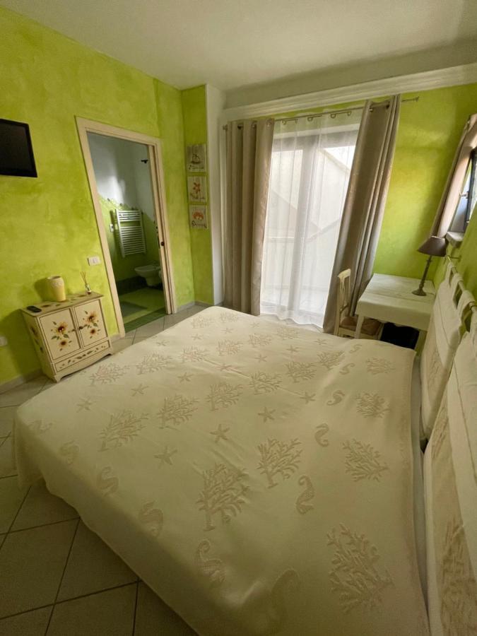B&B Le Farfalle Палау Экстерьер фото